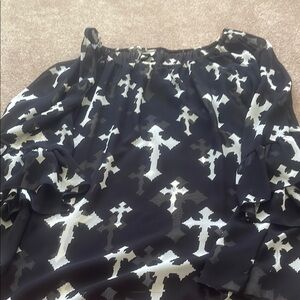 Black and White Cross Pattern Women's Top